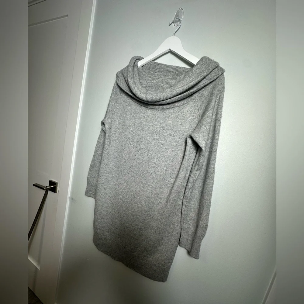 T Alexander Wang Gray Cashmere Wool Off Shoulder Long Sweater/ Tunic  Sz Medium - Picture 12 of 15